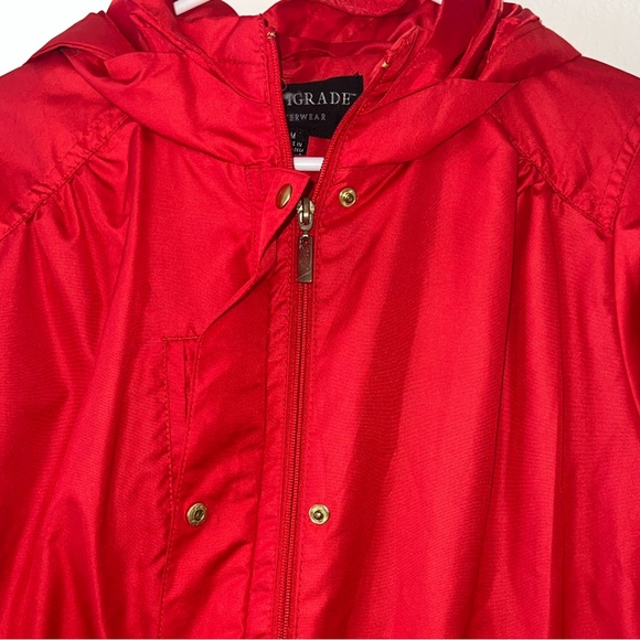 Centigrade Red water resistant Utility Jacket with Hood and Adjustable Waist - Picture 6 of 9